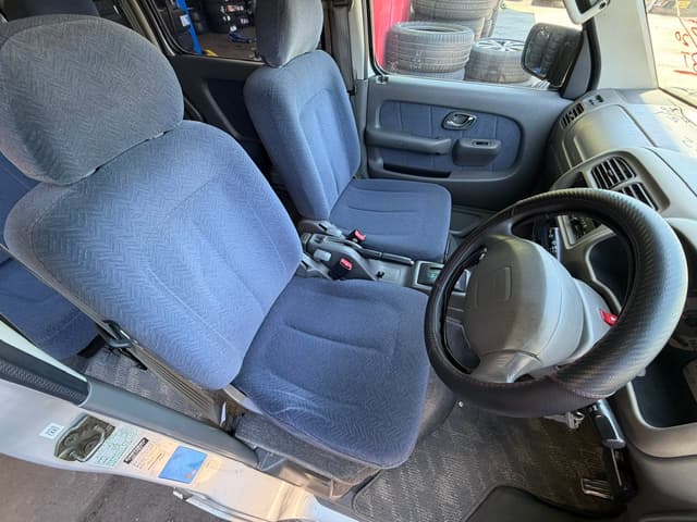 2001 Suzuki Every JDM car for sale — photo 12 of 25