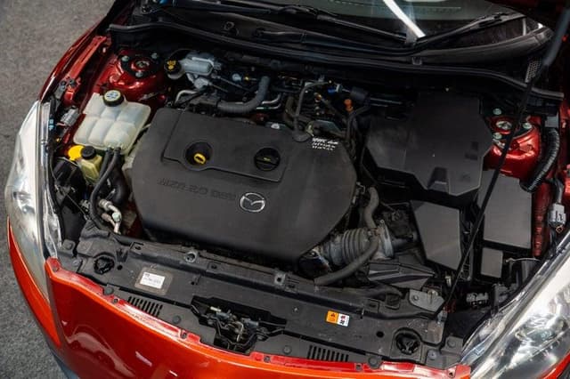 2010 Mazda Axela JDM car for sale — photo 10 of 14