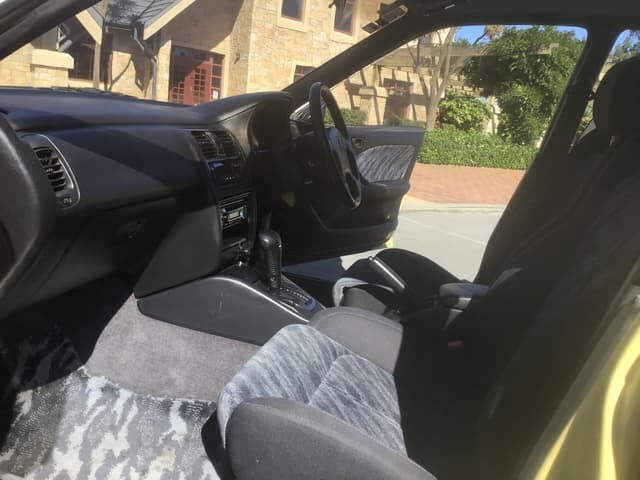 1997 Subaru Legacy JDM car for sale — photo 4 of 24