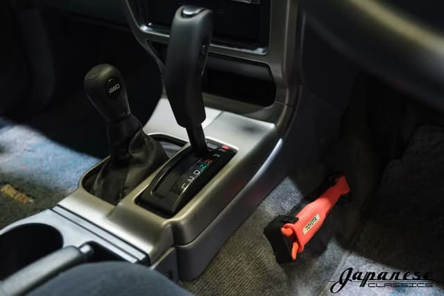 1998 Toyota Hilux JDM car for sale — photo 10 of 25