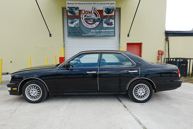 1999 Nissan Cedric JDM car for sale — photo 8 of 14