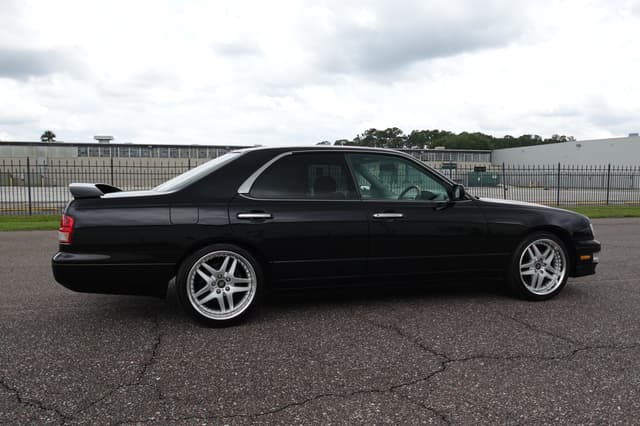 1999 Nissan Cedric JDM car for sale — photo 7 of 20