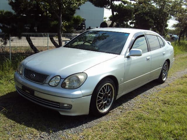 1997 Toyota Aristo JDM car for sale — photo 4 of 5