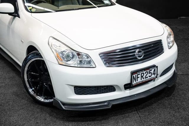 2007 Nissan Skyline JDM car for sale — photo 13 of 20