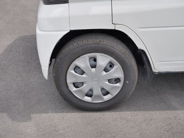 2001 Mitsubishi Minicab JDM car for sale — photo 21 of 25