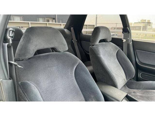 1992 Nissan Skyline JDM car for sale — photo 7 of 20