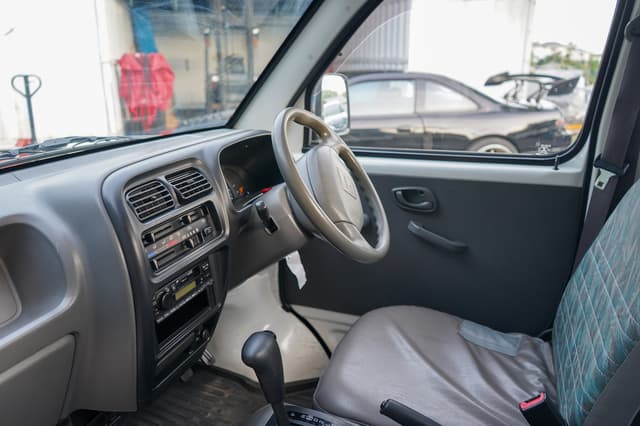 1999 Suzuki Carry JDM car for sale — photo 17 of 25