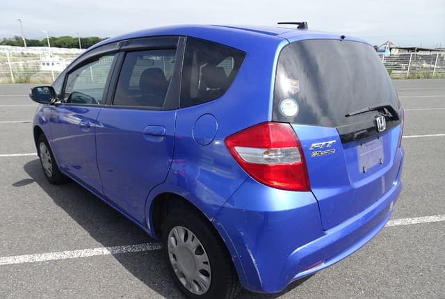 2011 Honda Fit JDM car for sale — photo 3 of 25