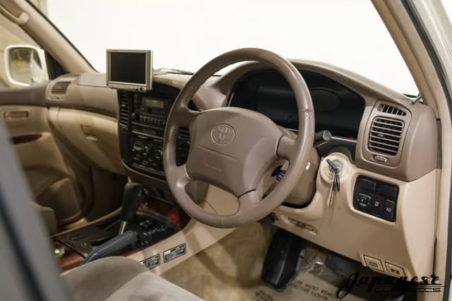 1998 Toyota Land Cruiser JDM car for sale — photo 13 of 25
