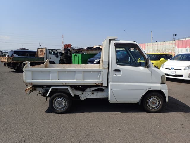 2005 Nissan JDM car for sale — photo 3 of 25