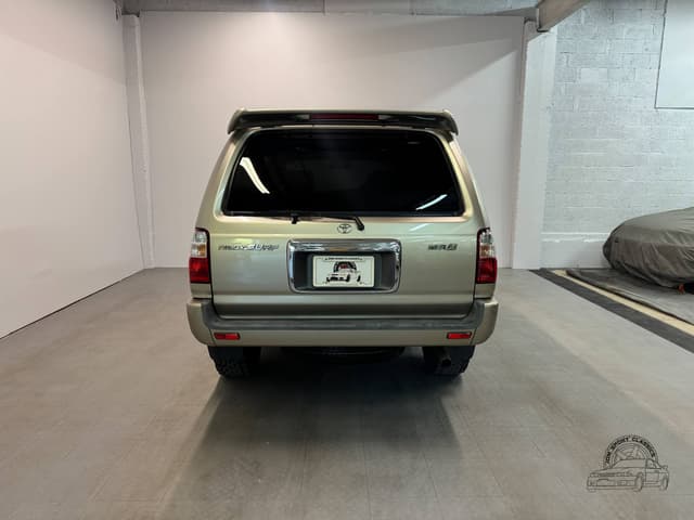 2001 Toyota Hilux Surf JDM car for sale — photo 15 of 25