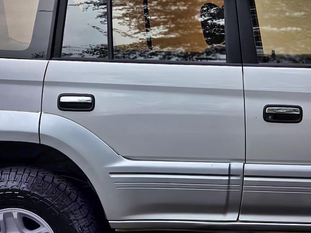 2000 Toyota Land Cruiser Prado JDM car for sale — photo 15 of 25