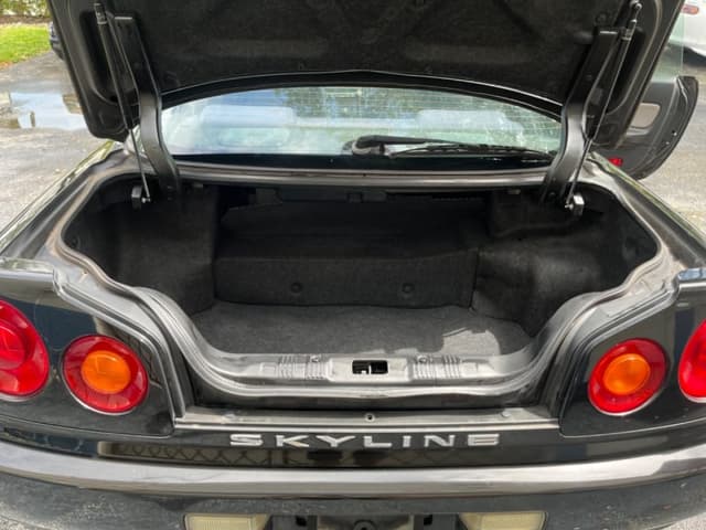 1998 Nissan Skyline JDM car for sale — photo 16 of 17
