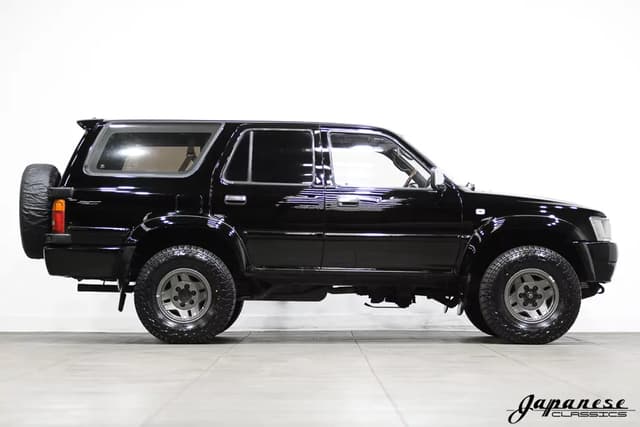 1994 Toyota Hilux Surf JDM car for sale — photo 5 of 25