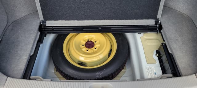 1998 Toyota Mark II JDM car for sale — photo 13 of 22