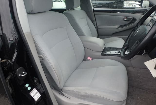 2006 Toyota Crown JDM car for sale — photo 25 of 25