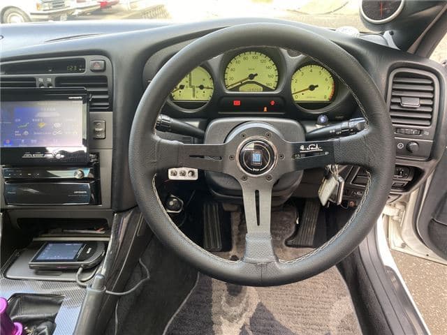 1999 Toyota Aristo JDM car for sale — photo 17 of 25