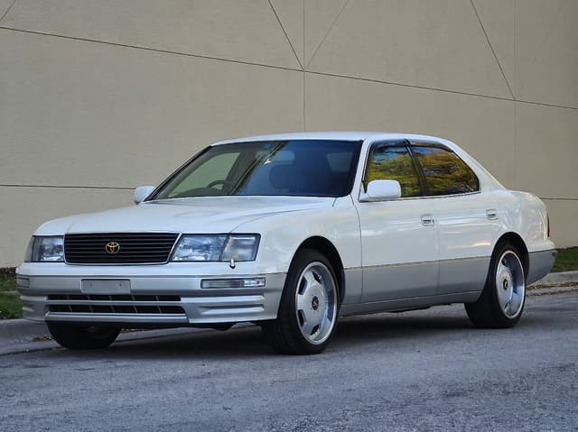 1995 Toyota Celsior JDM car for sale — photo 20 of 44