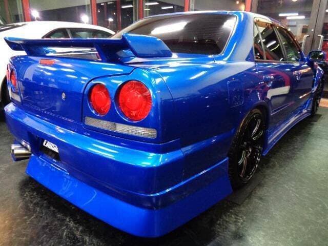 1998 Nissan Skyline JDM car for sale — photo 2 of 12