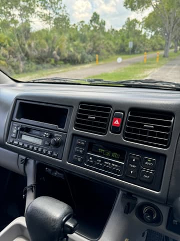 1998 Mazda Bongo JDM car for sale — photo 20 of 20
