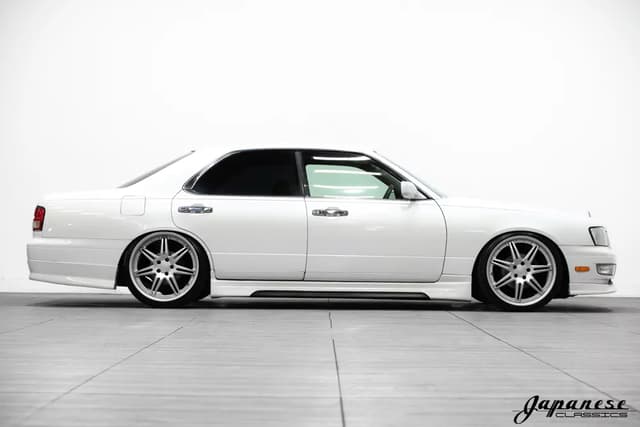 1998 Nissan Cedric JDM car for sale — photo 5 of 25