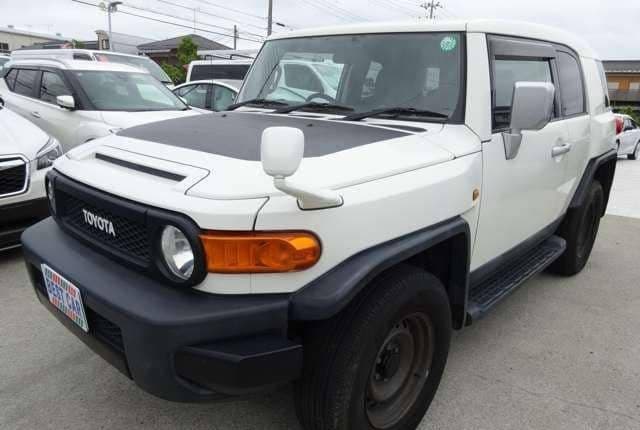 2011 Toyota Fj Cruiser JDM car for sale — photo 3 of 25