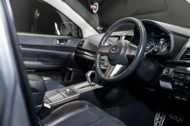 2009 Subaru Legacy JDM car for sale — photo 16 of 18