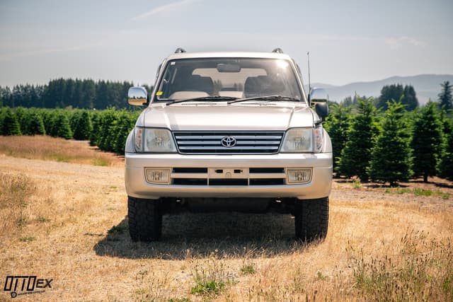 2000 Toyota Land Cruiser JDM car for sale — photo 14 of 25