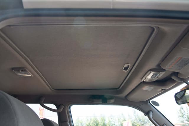 2001 Toyota Land Cruiser Prado JDM car for sale — photo 15 of 21