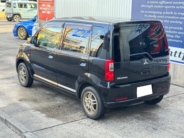 2005 Mitsubishi eK Wagon JDM car for sale — photo 8 of 25