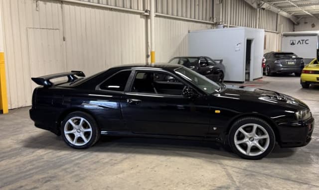 1999 Nissan Skyline JDM car for sale — photo 5 of 25