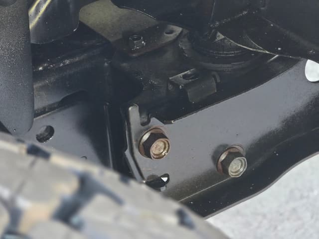 2000 Isuzu Bighorn JDM car for sale — photo 23 of 24