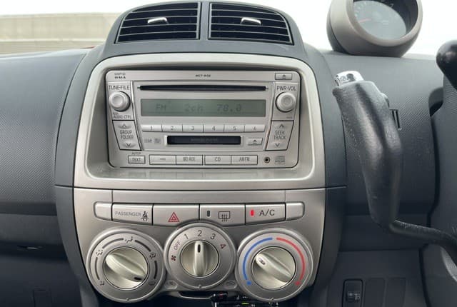 2009 Toyota JDM car for sale — photo 13 of 25