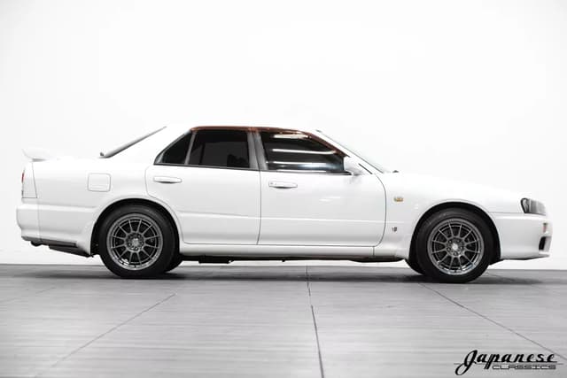 1998 Nissan Skyline JDM car for sale — photo 5 of 25