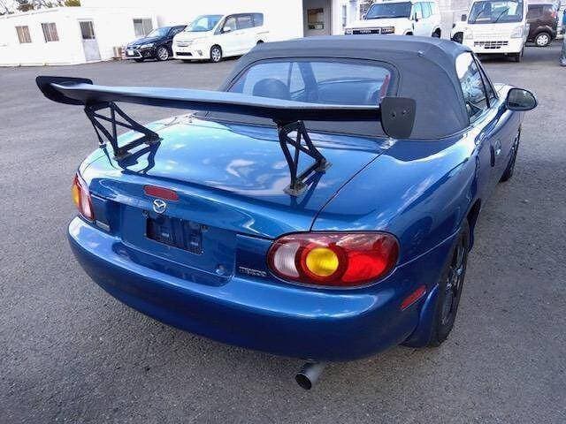 1999 Mazda Roadster (Eunos Roadster / MX-5) JDM car for sale — photo 2 of 6