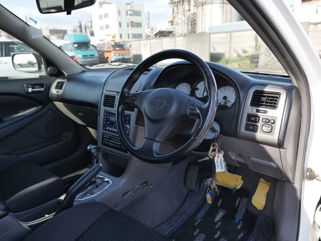 2000 Toyota Caldina JDM car for sale — photo 16 of 22