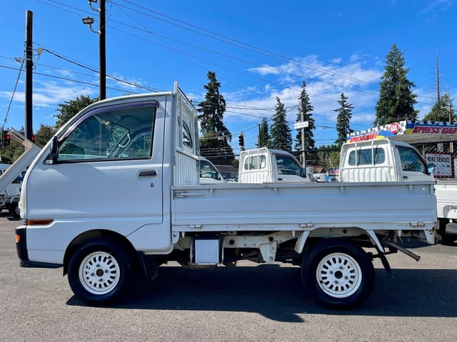 1997 Mitsubishi Minicab JDM car for sale — photo 4 of 25