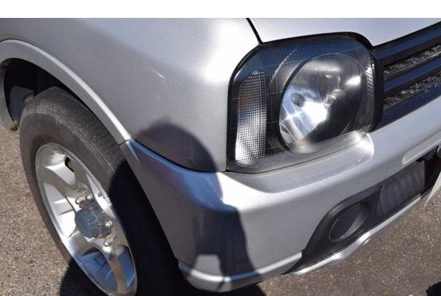 2011 Suzuki Jimny JDM car for sale — photo 2 of 25