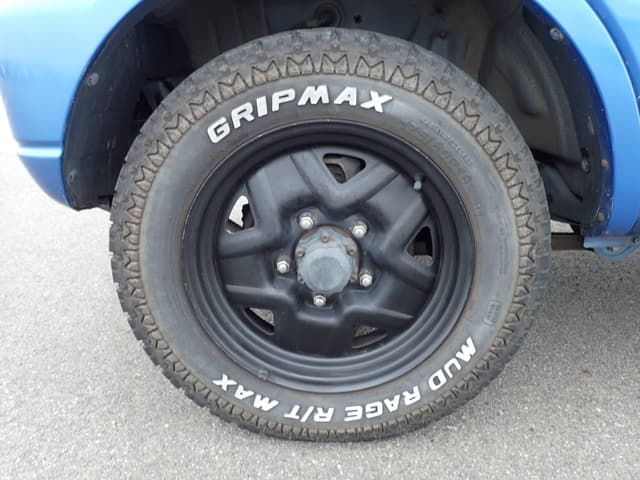 1999 Suzuki Jimny JDM car for sale — photo 9 of 25