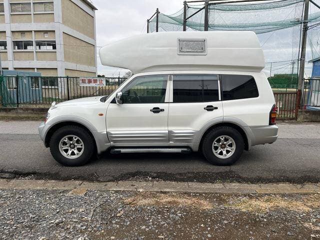 2000 Mitsubishi Pajero JDM car for sale — photo 7 of 20