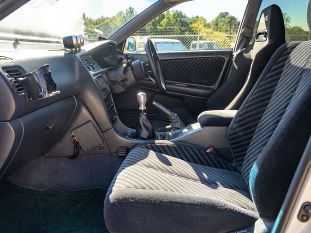1996 Toyota Chaser JDM car for sale — photo 13 of 21