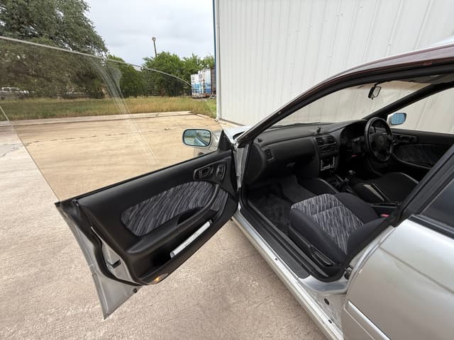 1996 Subaru Legacy JDM car for sale — photo 9 of 21