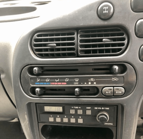 1998 Daihatsu Hijet JDM car for sale — photo 2 of 8
