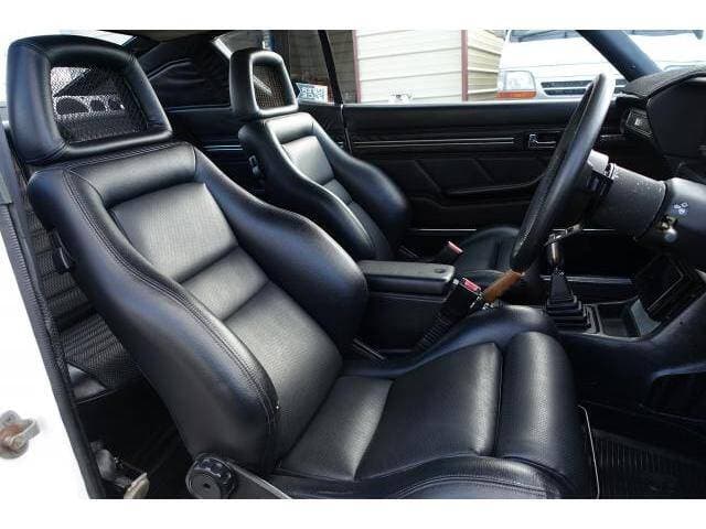 1976 Nissan Skyline JDM car for sale — photo 8 of 20