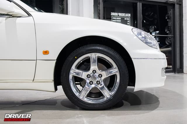 1998 Toyota Aristo JDM car for sale — photo 23 of 25