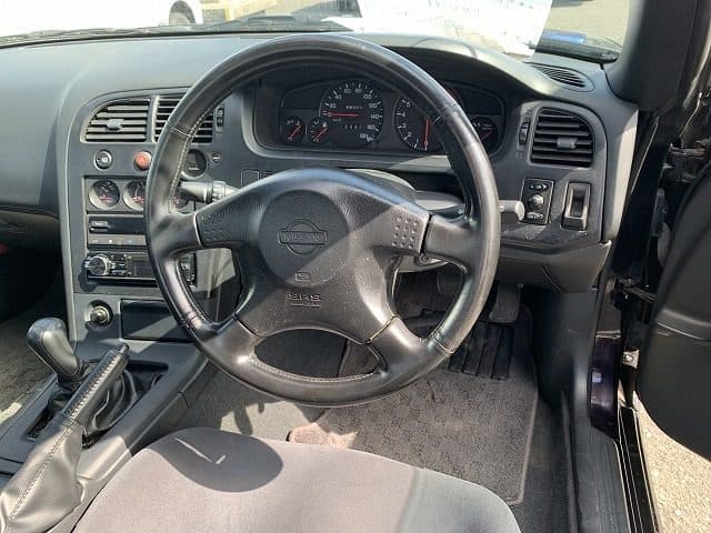 1995 Nissan Skyline JDM car for sale — photo 7 of 12