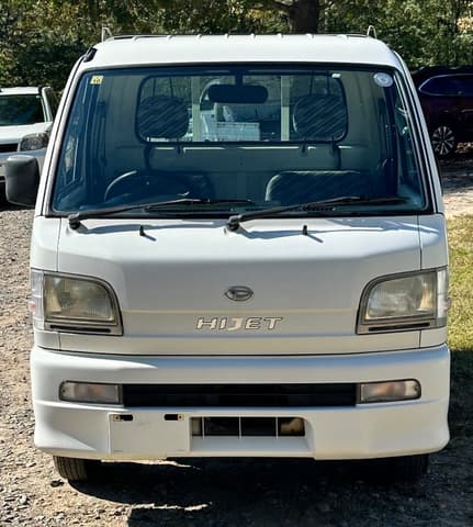 2001 Daihatsu Hijet JDM car for sale — photo 2 of 18
