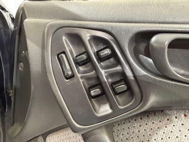 1996 Subaru Legacy JDM car for sale — photo 14 of 25