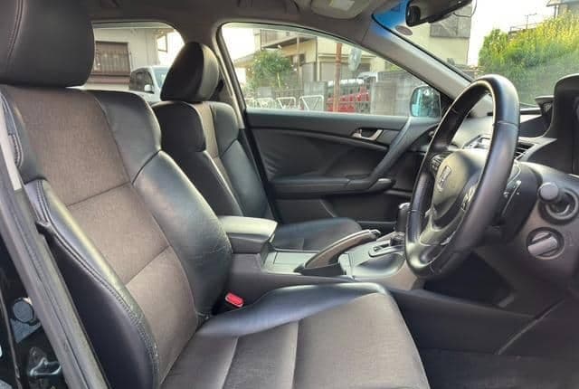 2010 Honda Accord JDM car for sale — photo 2 of 20