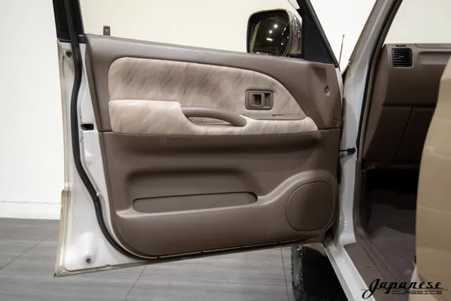 2000 Toyota Land Cruiser Prado JDM car for sale — photo 20 of 25